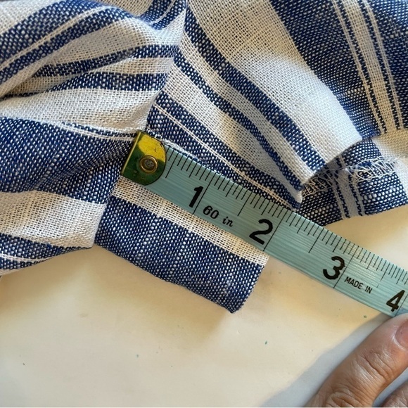 NWT Aqua Linen Blend Paper Bag style Shorts with tie around belt size large - Picture 5 of 5